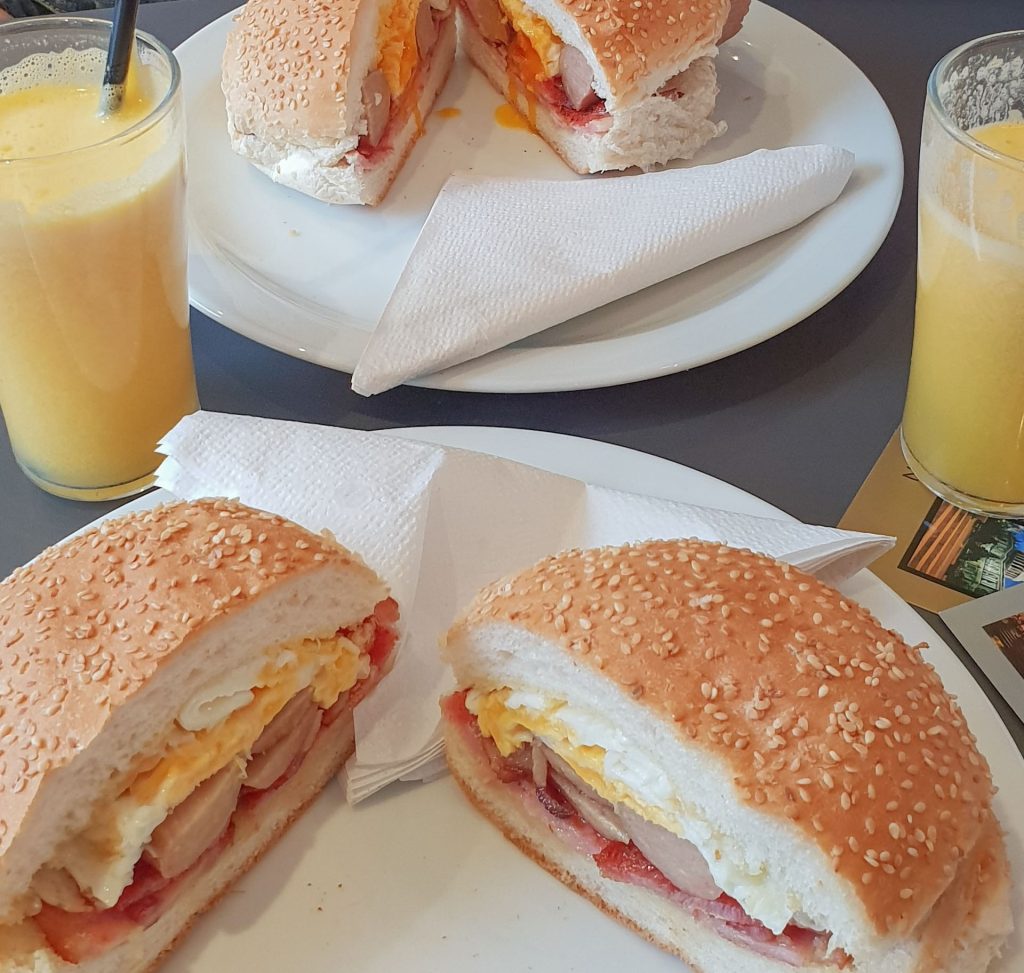 British Breakfast in London, Sheilas Cafe, ein Tipps für eine Reise nach London