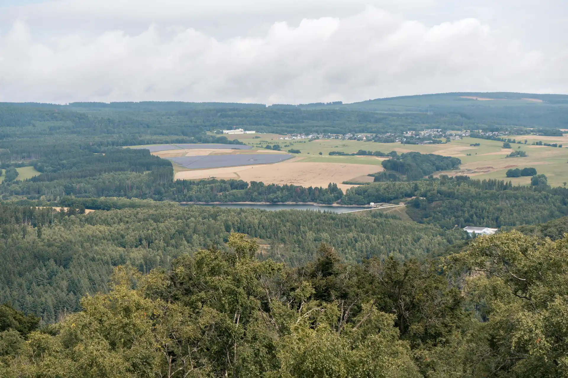Aussicht Kirschweiler Festung Hunsrück Hochwald Wanderung