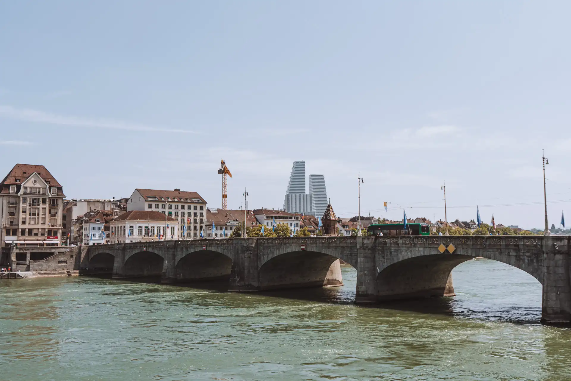 Die mittlere Brücke Basel Rhein
