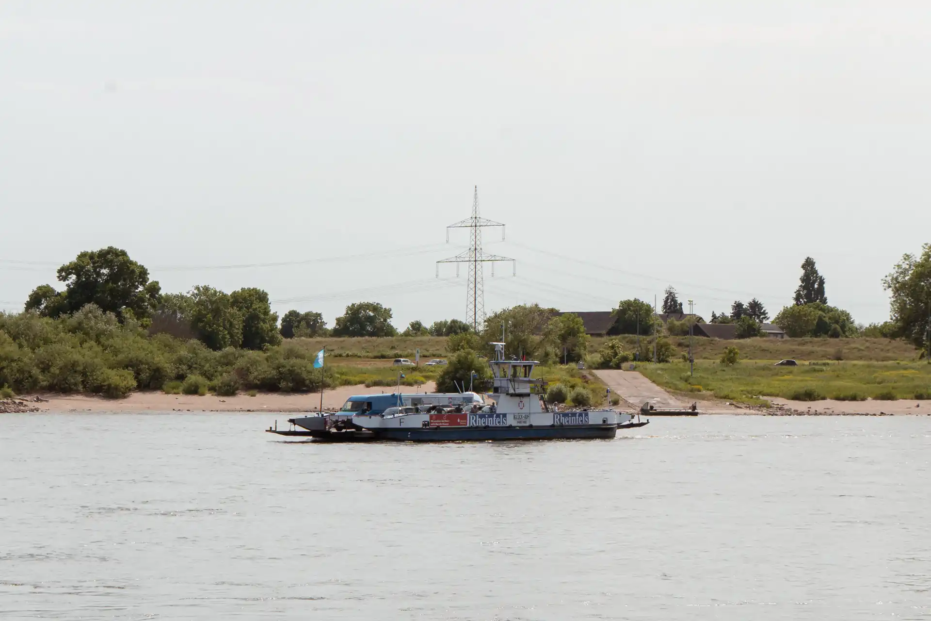 Fähre Walsum Orsoy Duisburg Ausflugstipp in der Natur