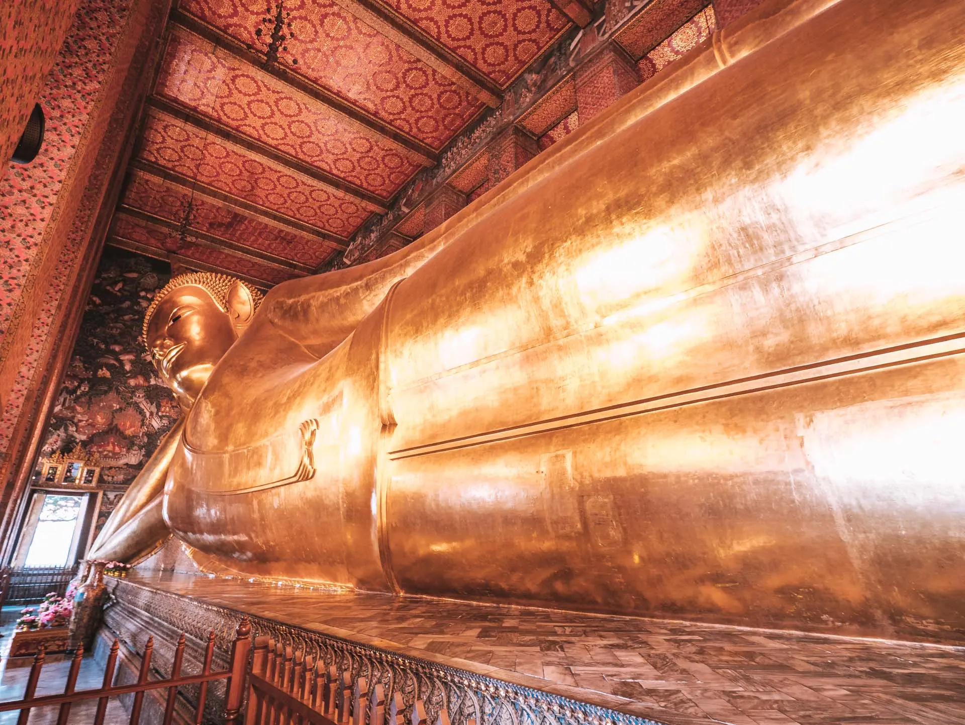 Liegender Buddha im Wat Pho Bangkok Highlights