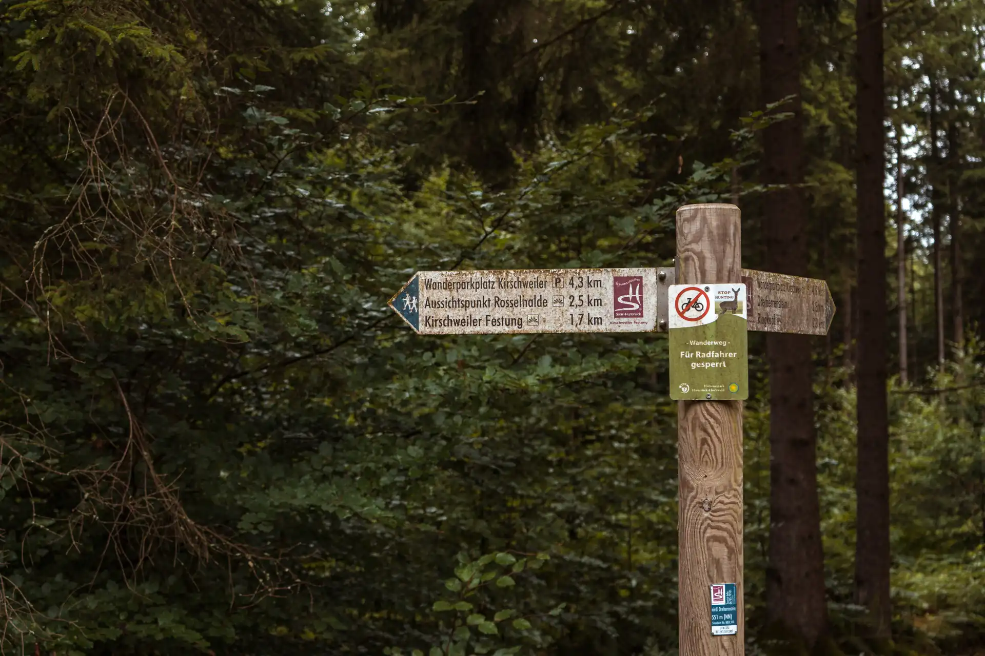 Schild Kirschweiler Festung Wanderung Hunsrück Hochwald